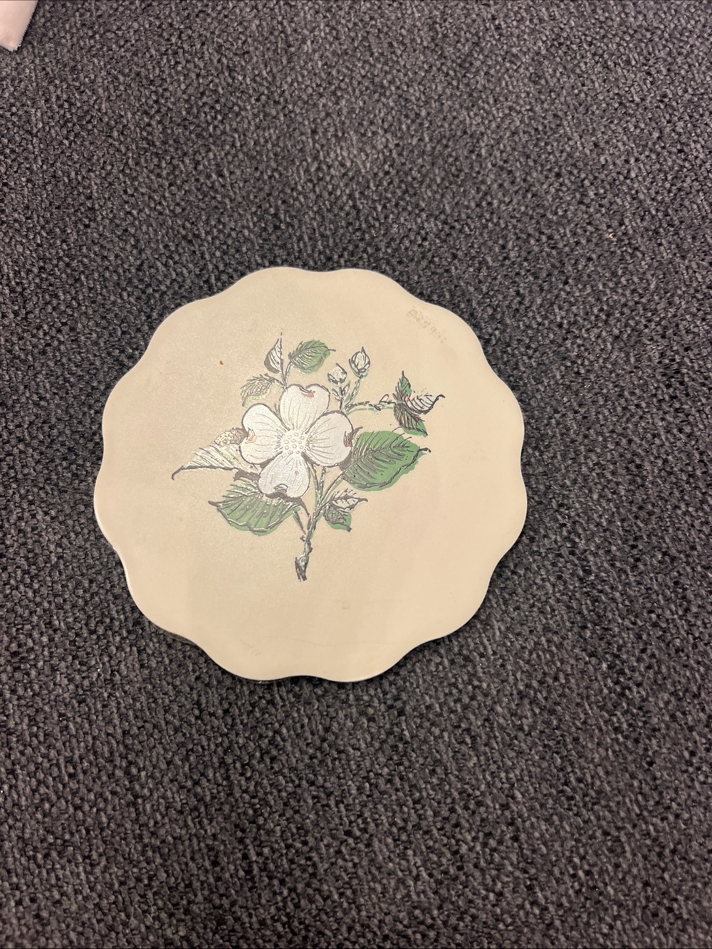 Floral Scalloped Ceramic Dogwood Trivet - Cream with Green Accents